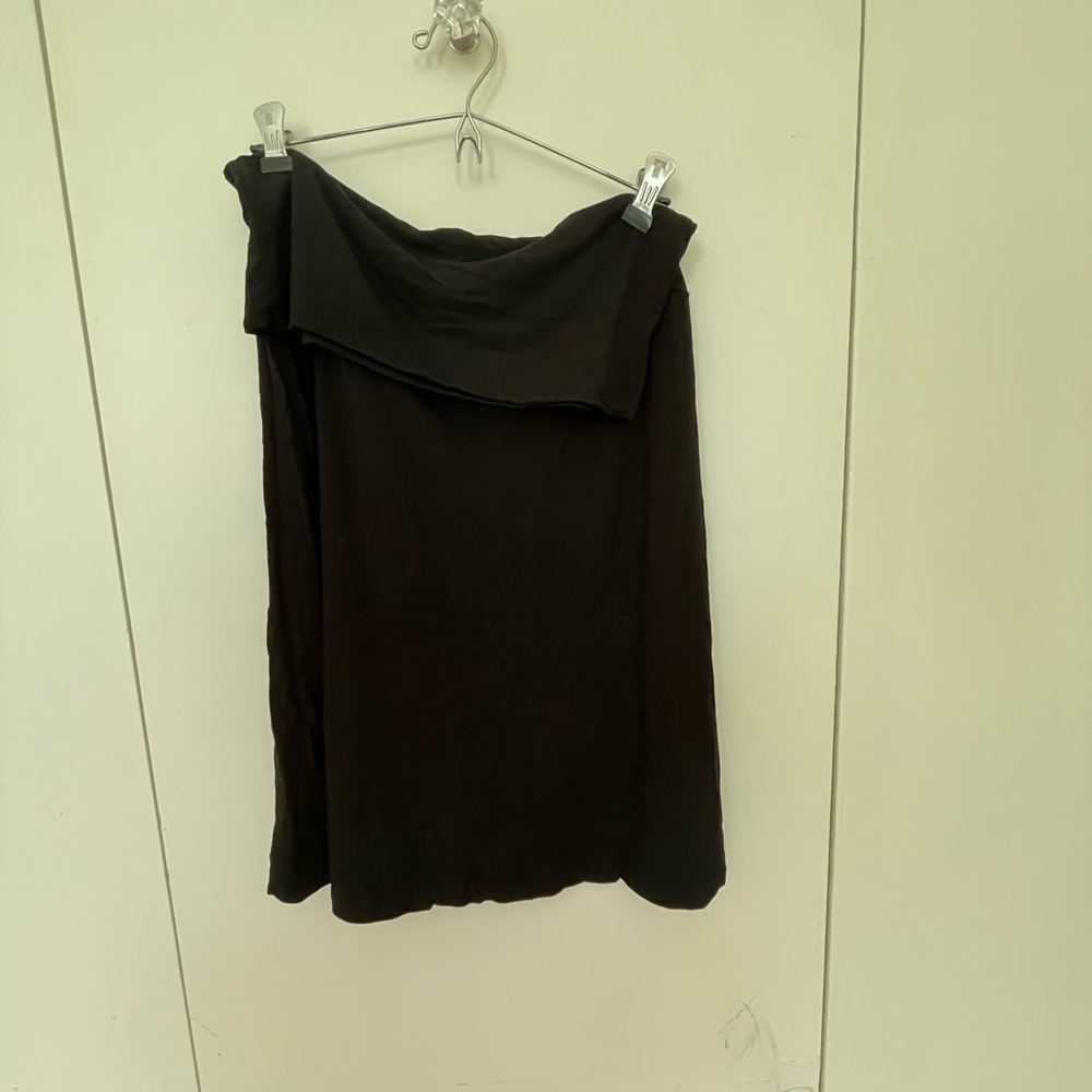 Seraphine Maternity - black knee-length skirt, over the bump band - size S